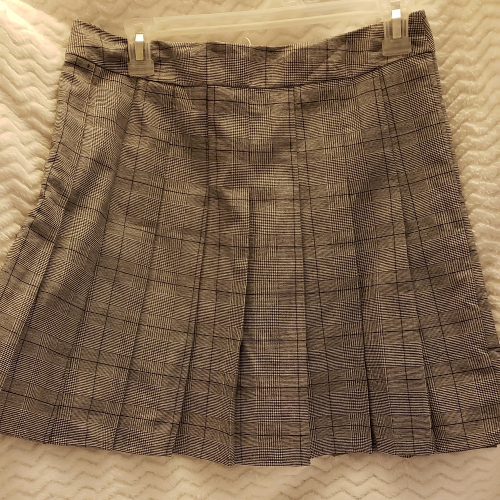 Romwe skirt nwt
